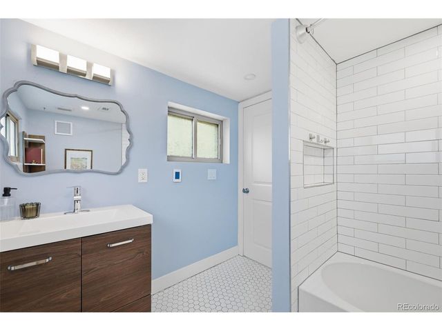 2670 Olive St, Denver, CO 80207