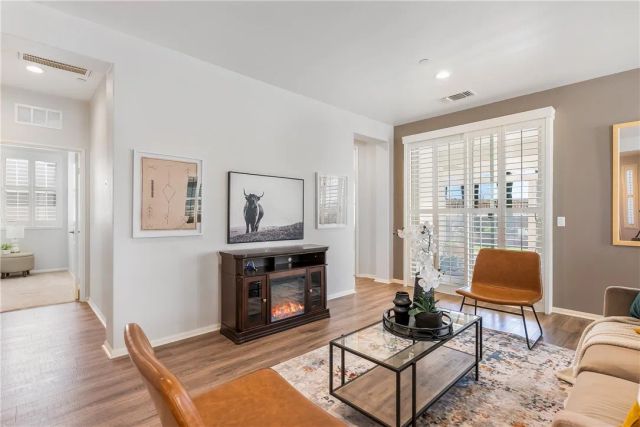 11614 Cascade Street, Apple Valley, CA 92308