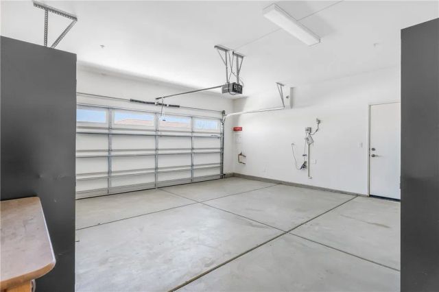 11614 Cascade Street, Apple Valley, CA 92308