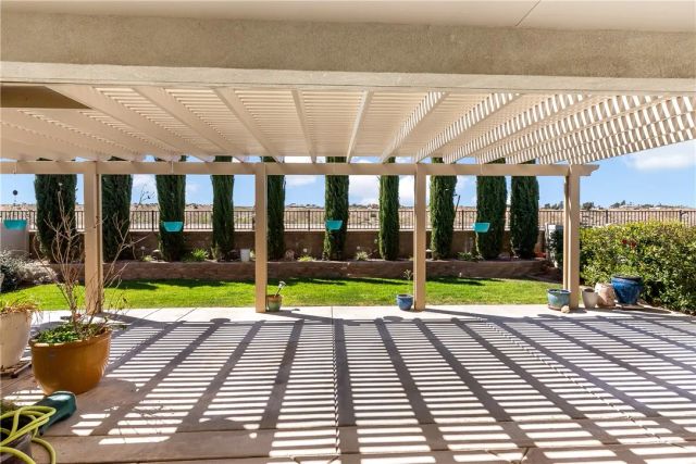 11614 Cascade Street, Apple Valley, CA 92308