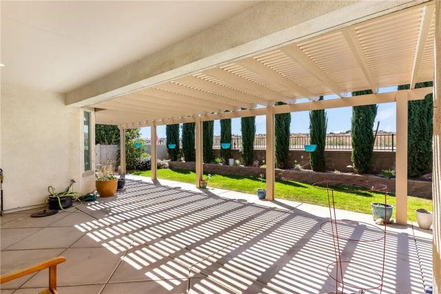 11614 Cascade Street, Apple Valley, CA 92308