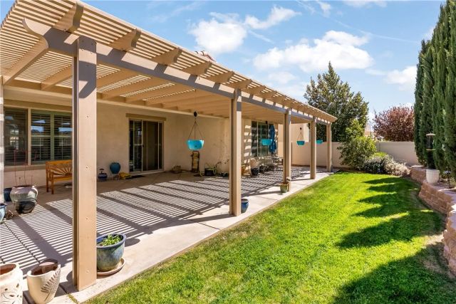 11614 Cascade Street, Apple Valley, CA 92308