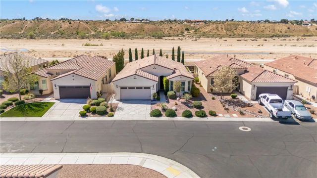 11614 Cascade Street, Apple Valley, CA 92308