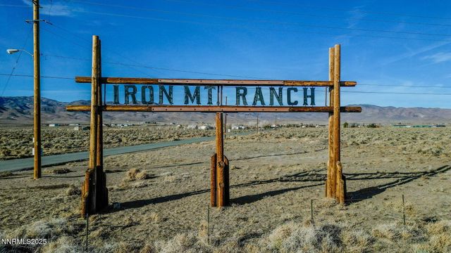 12965 Seminole Road, Stagecoach, NV 89429