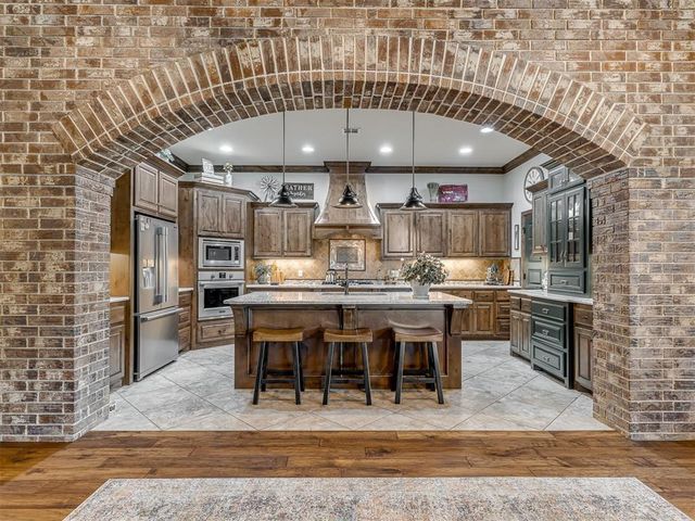 5467 Tina Drive, Norman, OK 73072