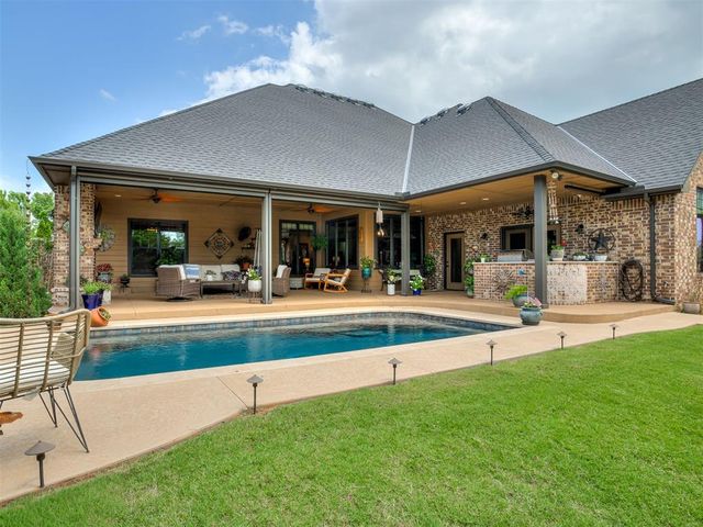 5467 Tina Drive, Norman, OK 73072