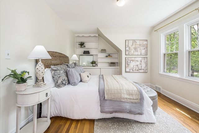 1425 E Park Place, Ann Arbor, MI 48104