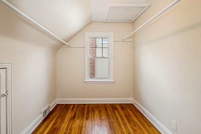 1425 E Park Place, Ann Arbor, MI 48104