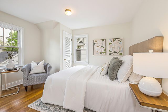 1425 E Park Place, Ann Arbor, MI 48104