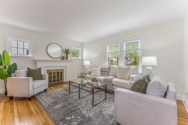 1425 E Park Place, Ann Arbor, MI 48104