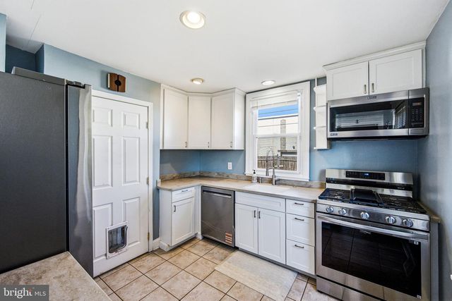 1401 GRANT AVE, Woodlyn, PA 19094