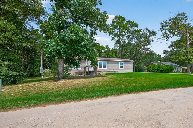 24505 Peach Creek Dr, New Caney, TX 77357