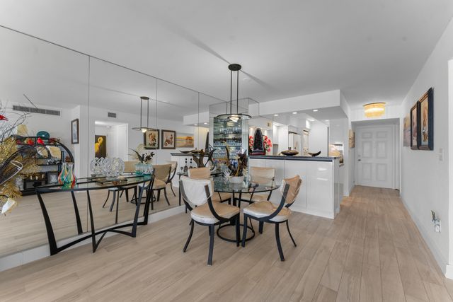 1021 HILLSBORO MILE PH3, Hillsboro Beach, FL 33062