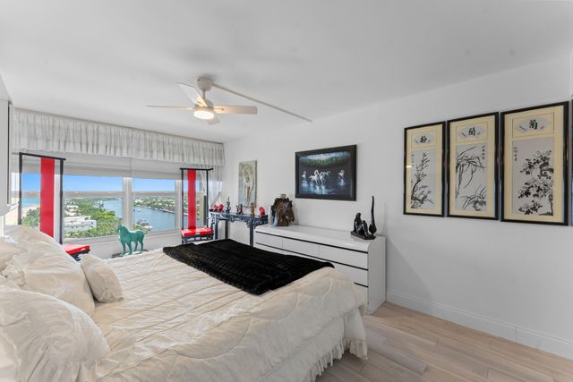 1021 HILLSBORO MILE PH3, Hillsboro Beach, FL 33062