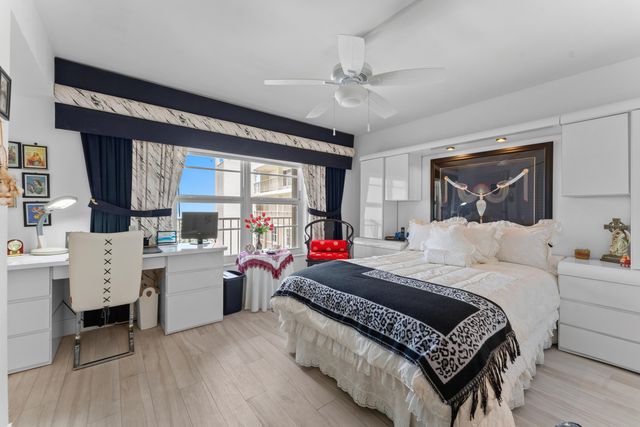 1021 HILLSBORO MILE PH3, Hillsboro Beach, FL 33062