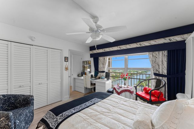 1021 HILLSBORO MILE PH3, Hillsboro Beach, FL 33062