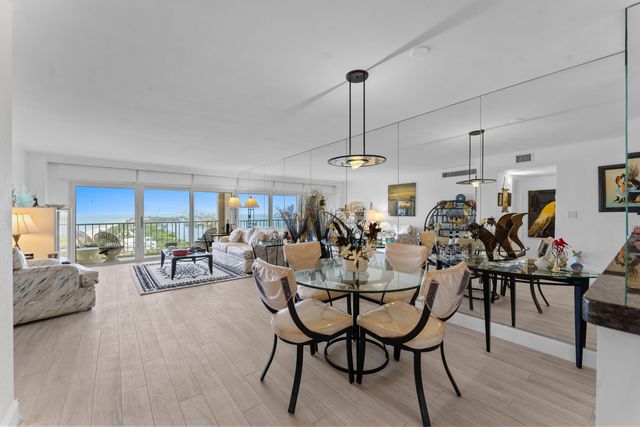 1021 HILLSBORO MILE PH3, Hillsboro Beach, FL 33062
