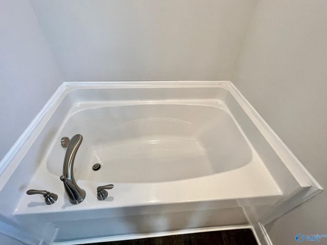 9107 SE Eagle Trace Drive, Owens Cross Roads, AL 35763