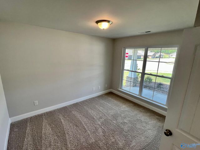 9107 SE Eagle Trace Drive, Owens Cross Roads, AL 35763