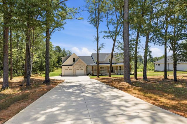 796 Bethesda Rd, Spartanburg, SC 29302