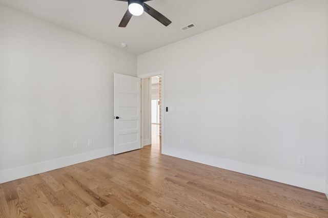 796 Bethesda Rd, Spartanburg, SC 29302