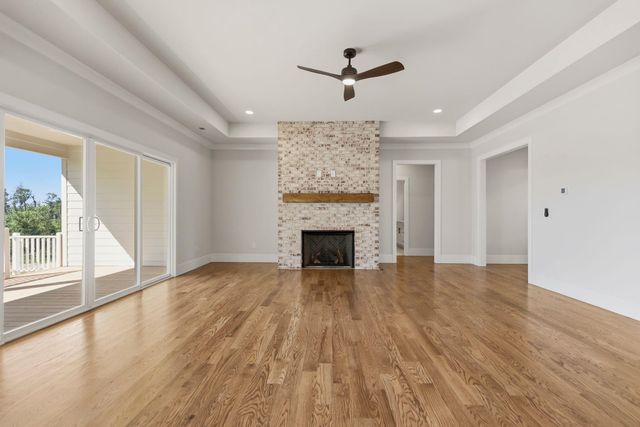 796 Bethesda Rd, Spartanburg, SC 29302