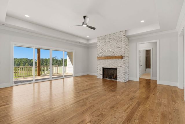 796 Bethesda Rd, Spartanburg, SC 29302