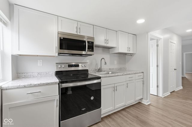 2121 Webb Street, Indianapolis, IN 46225