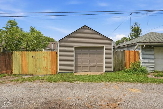 2121 Webb Street, Indianapolis, IN 46225