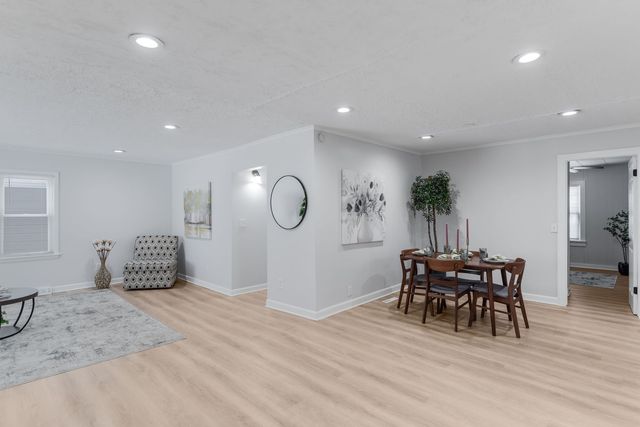 26347 W Shannon Avenue, Antioch, IL 60002