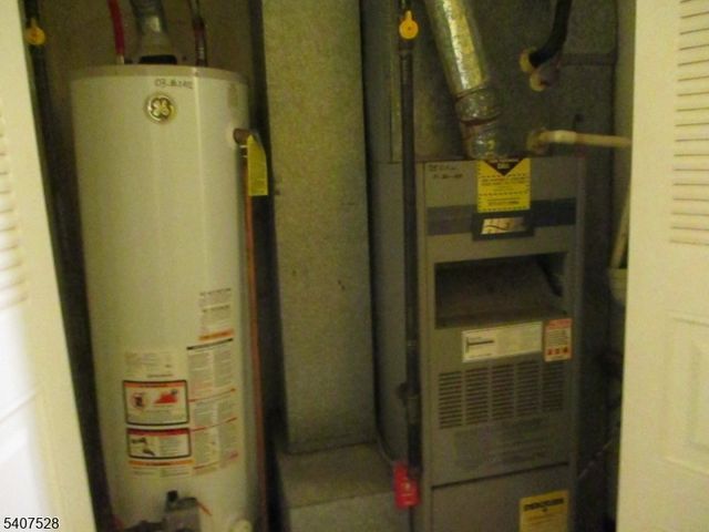 76 Boston St, Newark City, NJ 07103