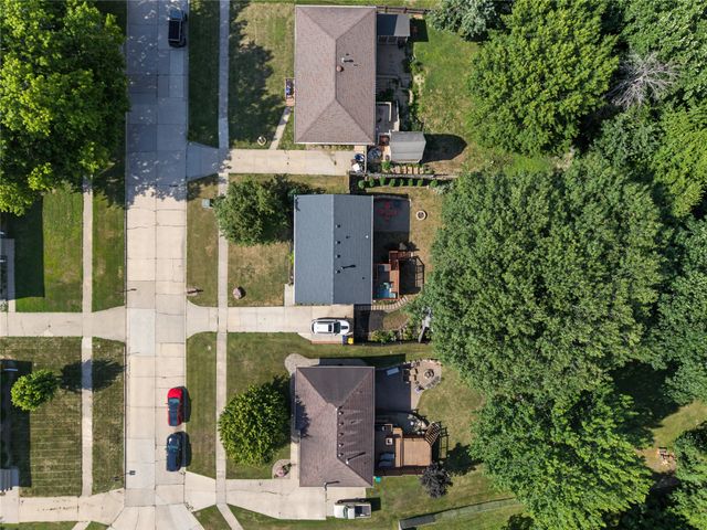 310 N 11th Street, Indianola, IA 50125