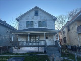 472 E 110th Street, Cleveland, OH 44108