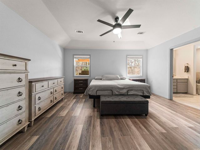 10 Soga Pl, Hot Springs Village, AR 71909