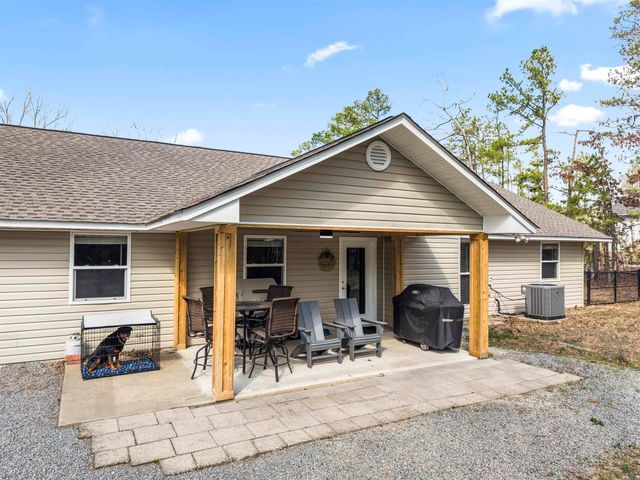 10 Soga Pl, Hot Springs Village, AR 71909