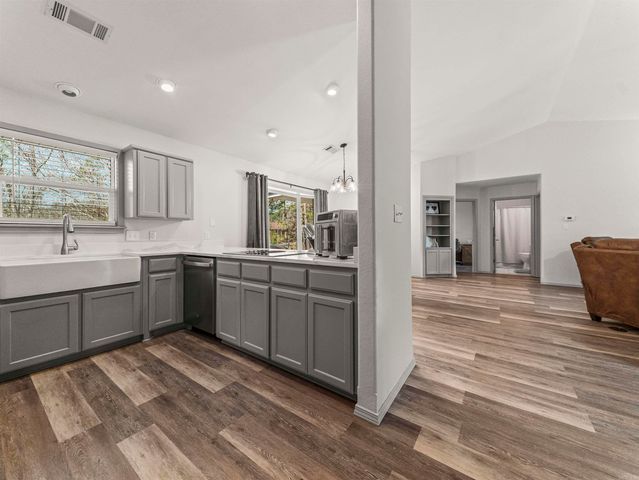 10 Soga Pl, Hot Springs Village, AR 71909