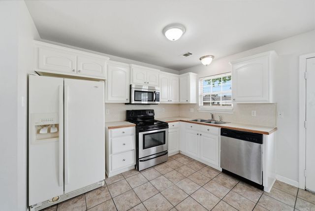 2308 Red Baron Drive, Jacksonville, AR 72076