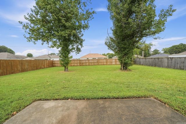 2308 Red Baron Drive, Jacksonville, AR 72076