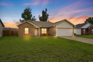 2308 Red Baron Drive, Jacksonville, AR 72076