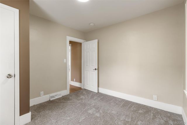 138 Mechanic Street, Pontiac, MI 48342