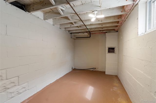 138 Mechanic Street, Pontiac, MI 48342