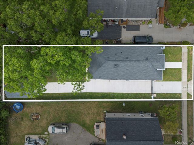 138 Mechanic Street, Pontiac, MI 48342