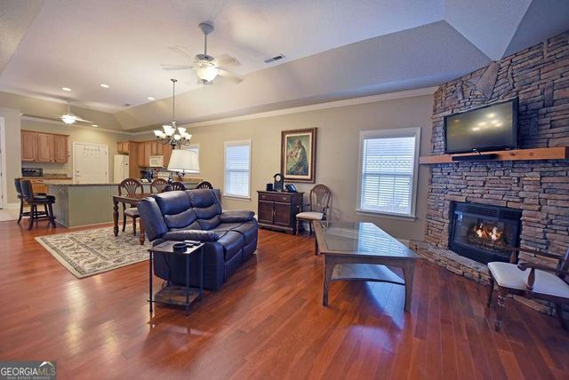 414 Longview Circle, Hiawassee, GA 30546