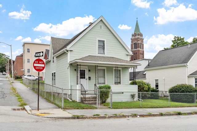 20 Orient Street, Worcester, MA 01604