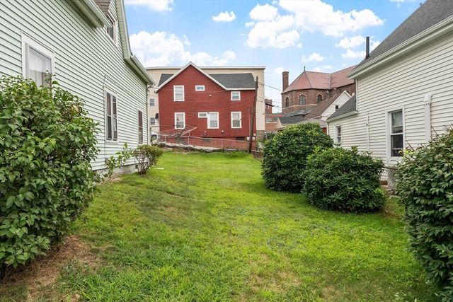 20 Orient Street, Worcester, MA 01604