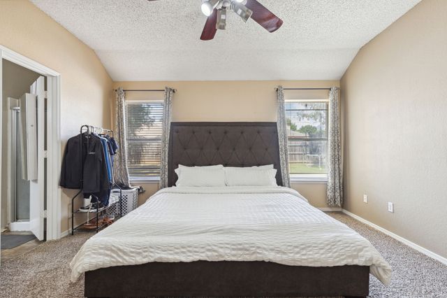 2707 Yorkfield Court, Arlington, TX 76001