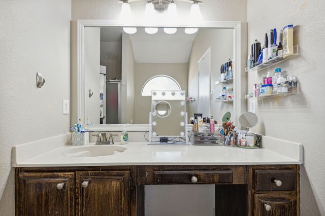 2707 Yorkfield Court, Arlington, TX 76001