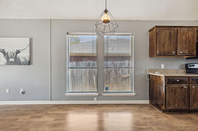 2707 Yorkfield Court, Arlington, TX 76001