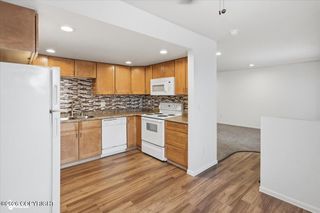 6210 E 12th Avenue #A8, Anchorage, AK 99504