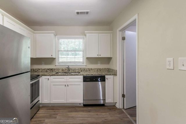 1496 Indian Forest Court, Stone Mountain, GA 30083